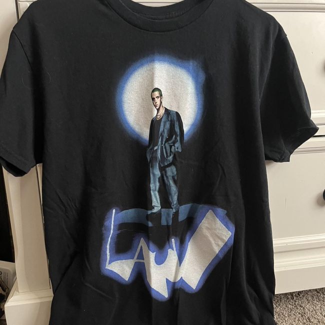 Lauv Merch: Where Quality Meets Fan Appreciation